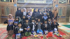 Read more about the article Bunda Chichi mengundang anak yatim dari Yayasan Mandiri Darul Quran untuk berbuka puasa dan berdoa bersama